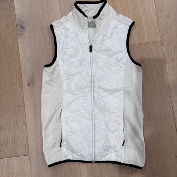 Athleta vest - Picture 1 of 1